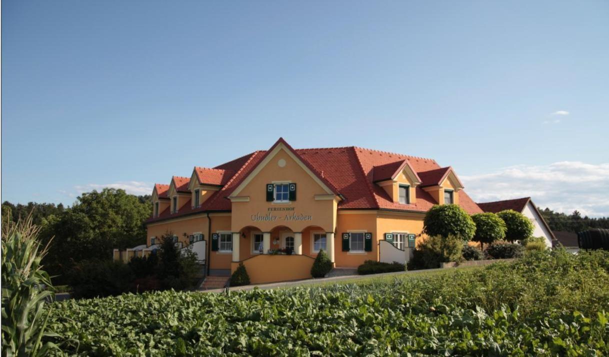 Ferienhof Uhudler-Arkaden Stegersbach Exterior foto